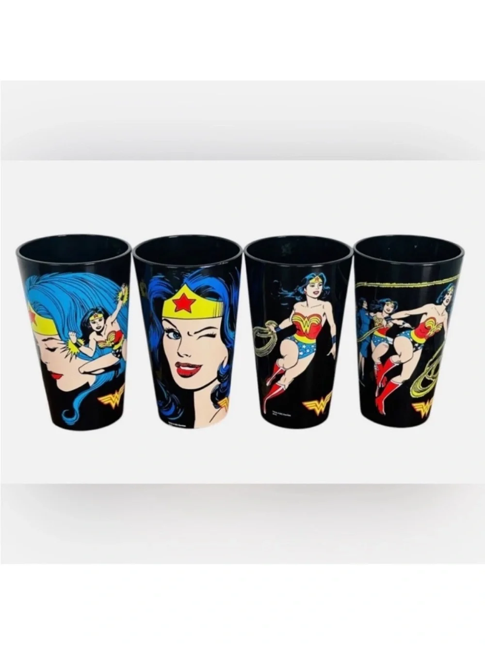 DC Comics WONDER WOMAN SET of 4 Drinking Glasses Toonlabsink Graphic Tumblers